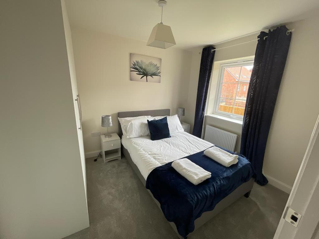 Villa Stunning 3-Bed Risa House In Beeston Nottingham Extérieur photo